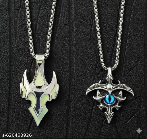 Name: Rdm locket and crocodile eye locket 

Plating: Silver Plated
Stone Type: Artificial Stones
Type: Pendant with Chain
Net Quantity (N): 2
Sizes:Free Size
Country of Origin: India